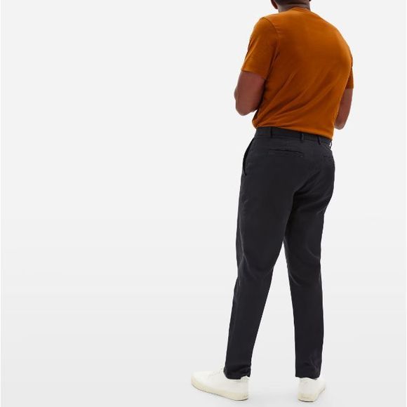 Everlane Performance Chino Pants Mens 32 x 30 Black Uniform Athletic Fit NEW - Picture 2 of 13